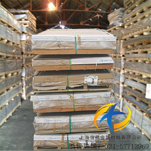 <font color='#FF0000'>2011</font>